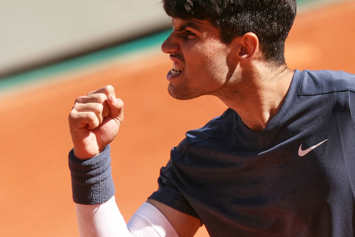 La victoria de Carlos Alcaraz ante Sinner en Roland Garros, en imágenes