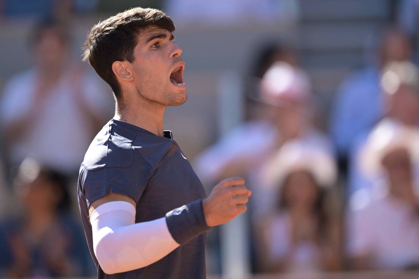 La victoria de Carlos Alcaraz ante Sinner en Roland Garros, en imágenes