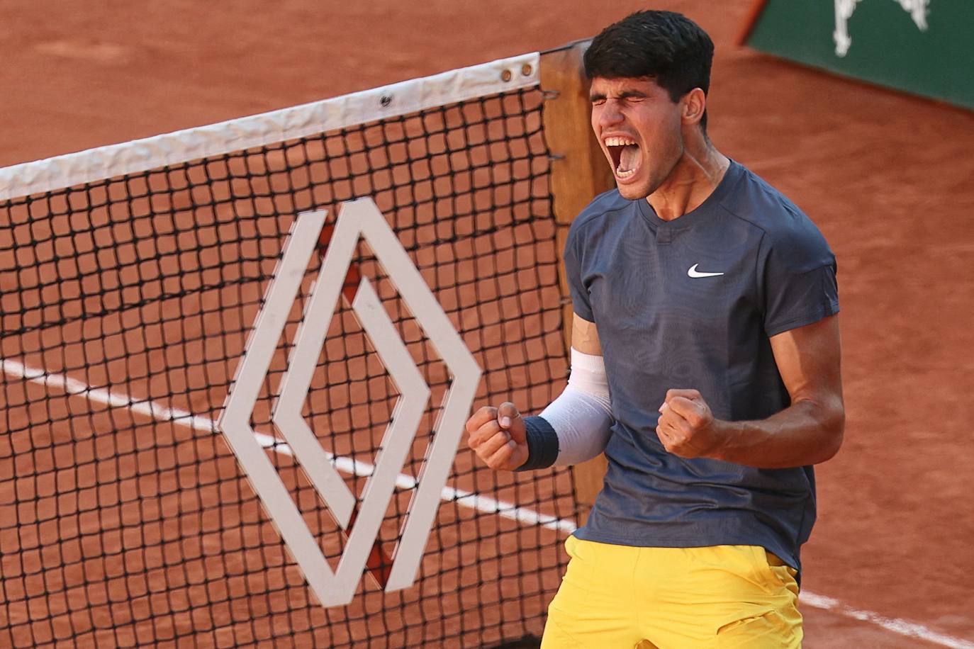 La victoria de Carlos Alcaraz ante Sinner en Roland Garros, en imágenes