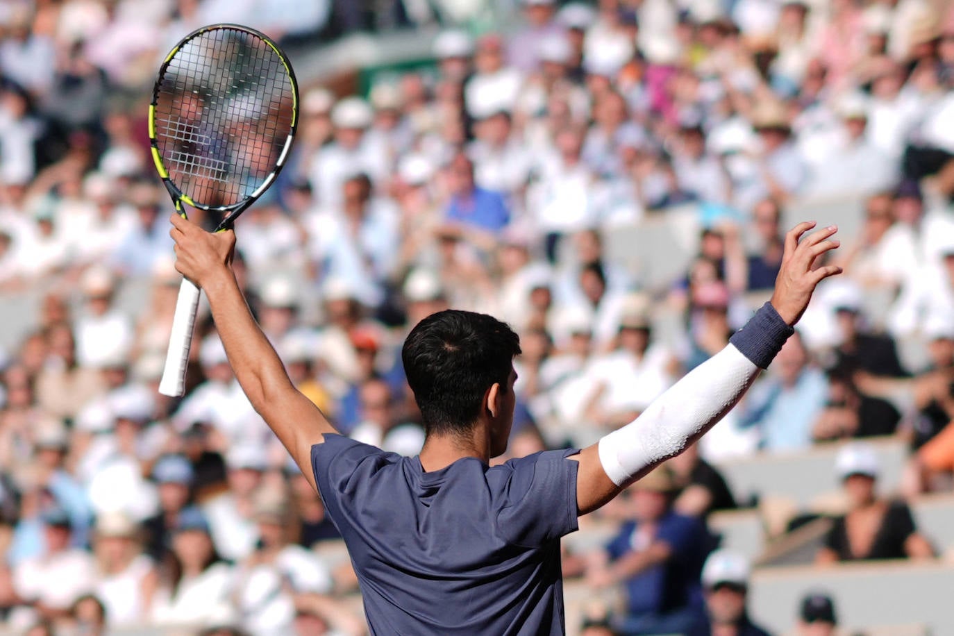 La victoria de Carlos Alcaraz ante Sinner en Roland Garros, en imágenes