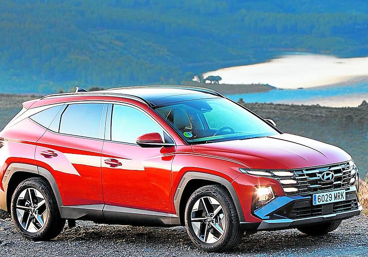 Hyundai ha renovado el aspecto exterior del Tucson, manteniendo la esencia y personalidad del modelo.