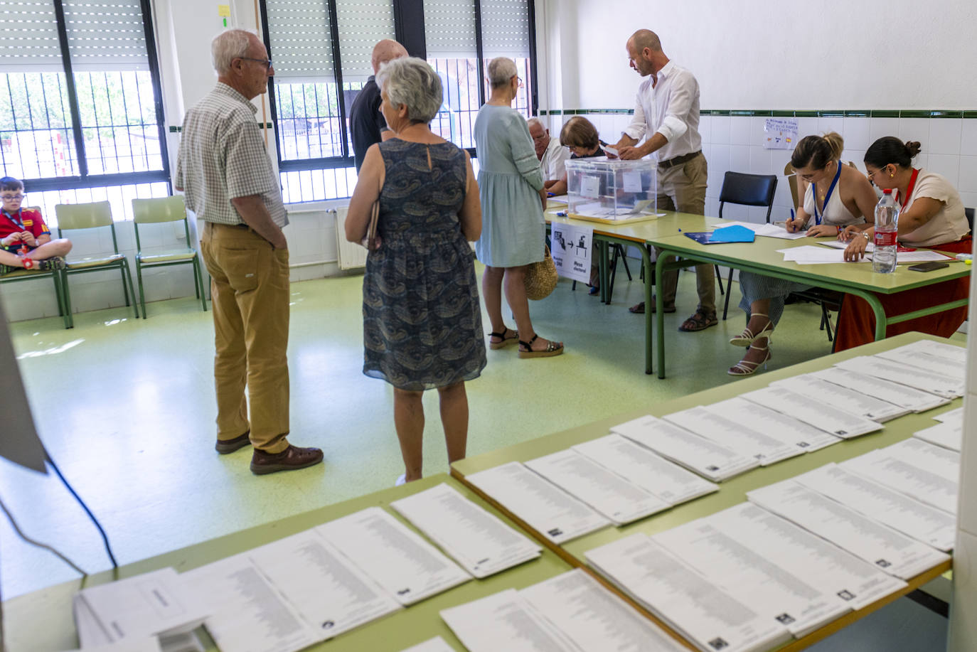 Las elecciones europeas en la Región de Murcia, en imágenes
