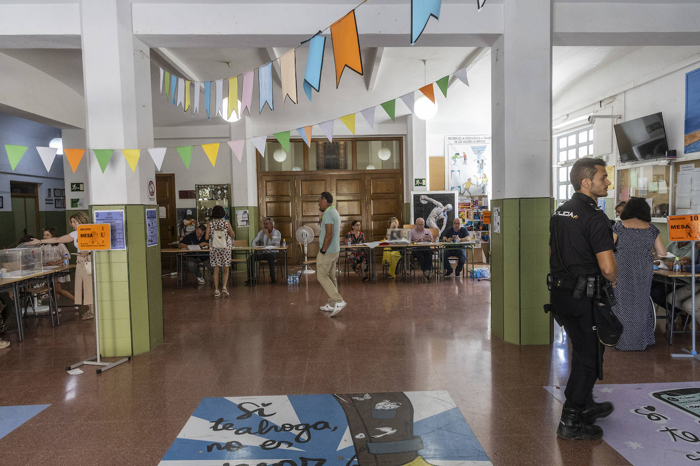 Las elecciones europeas en la Región de Murcia, en imágenes