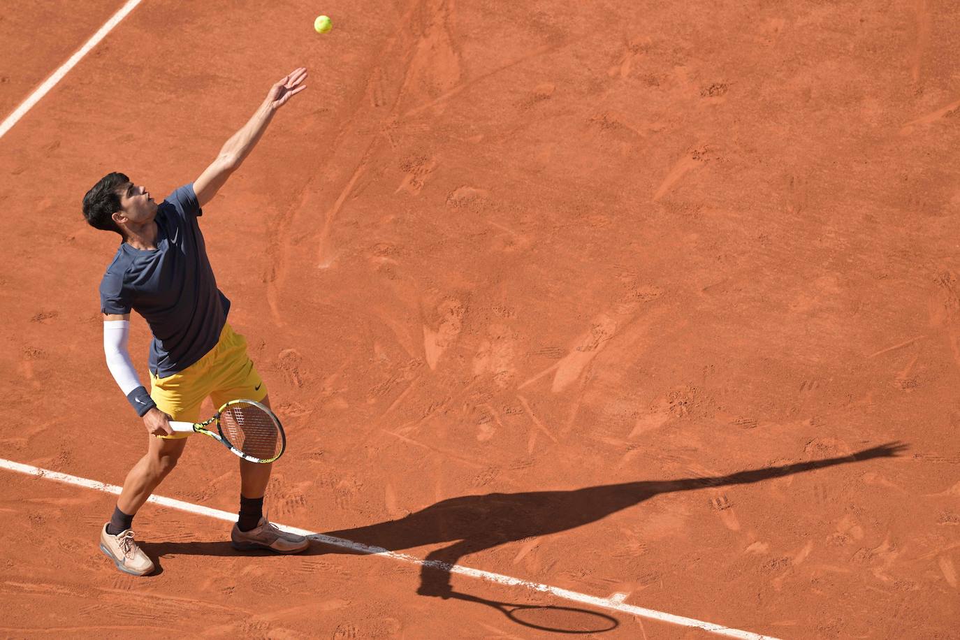 La final de Roland Garros entre Carlos Alcaraz y Alexander Zverev, en imágenes