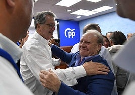 La celebración del PP en Murcia tras las elecciones europeas, en imágenes