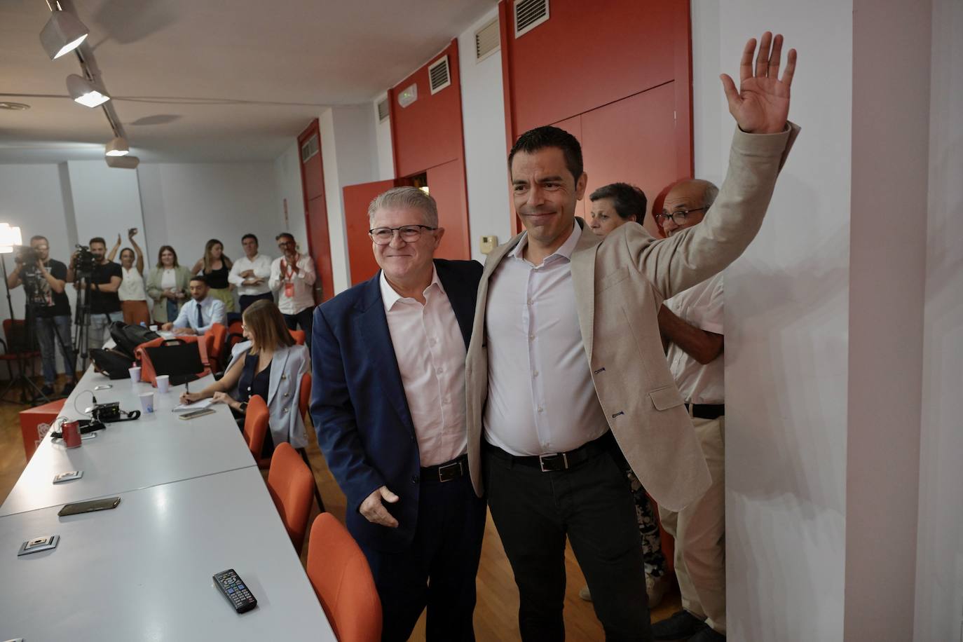 Las imágenes de la derrota del PSOE en las elecciones europeas