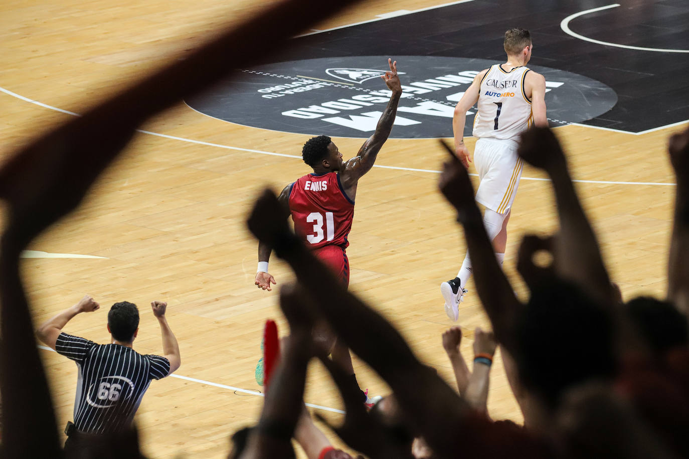 Las imágenes del UCAM-Real Madrid (73-84)