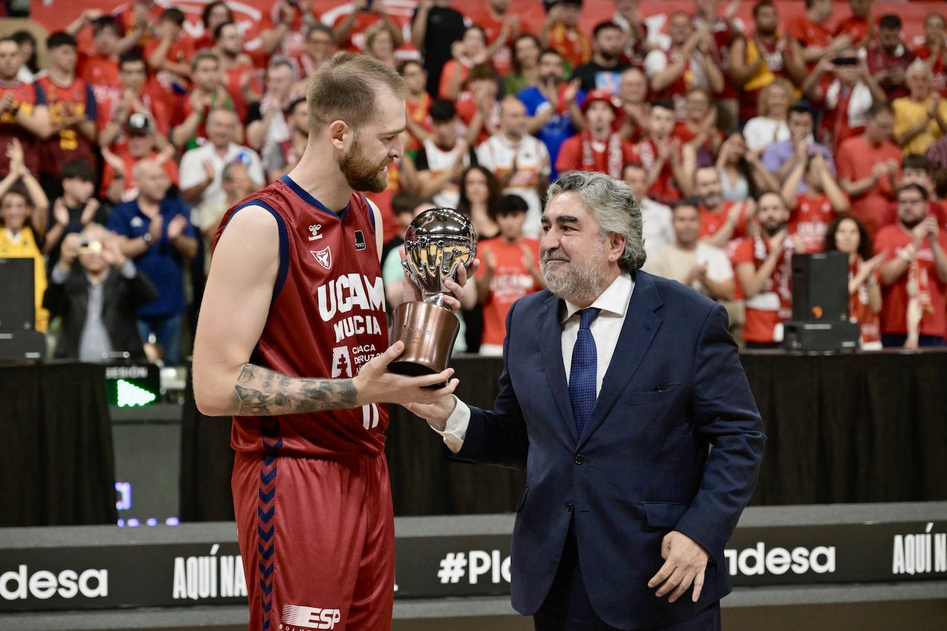 Las imágenes de la celebración del UCAM y el Real Madrid