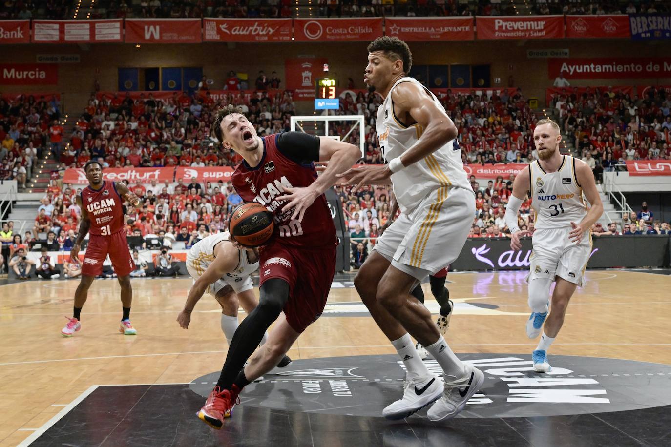 Las imágenes del UCAM-Real Madrid (73-84)