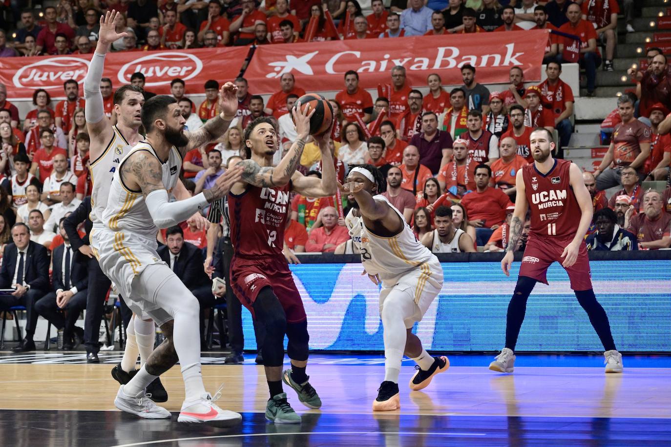 Las imágenes del UCAM-Real Madrid (73-84)