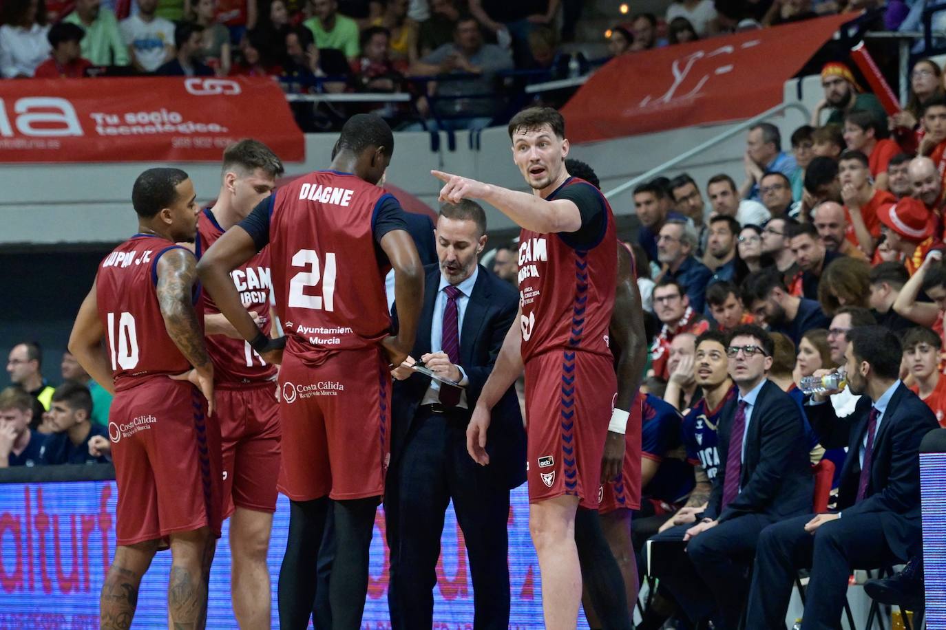 Las imágenes del UCAM-Real Madrid (73-84)
