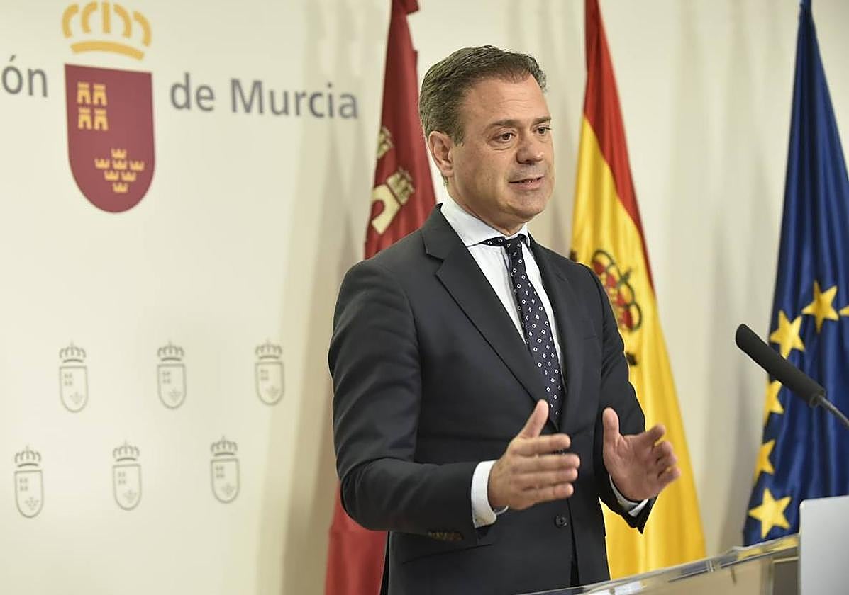 El portavoz del Ejecutivo regional, Marcos Ortuño, en la rueda de prensa posterior al Consejo de Gobierno.