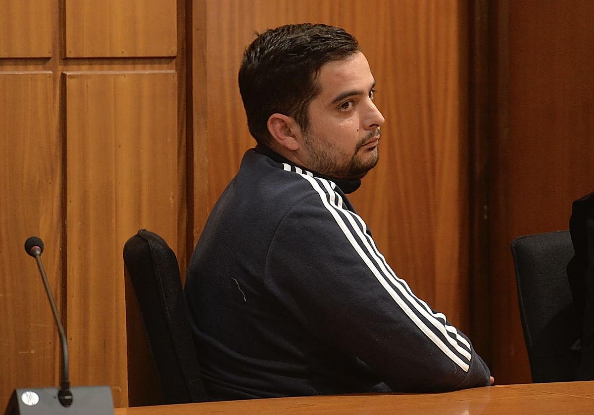 El Margarito, durante una de las sesiones del juicio por el asesinato de una mujer en Lorca.