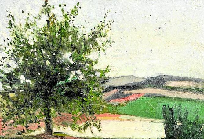 'Torrelaguna' (1970), óleo sobre lienzo de Sofía Morales; a la derecha, 'Picador' (1992), obra en bronce de Lola Arcas.