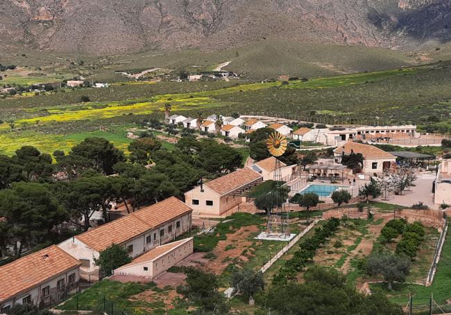 Vista aérea de las instalaciones de Ecoturismo Cabo Tiñoso.