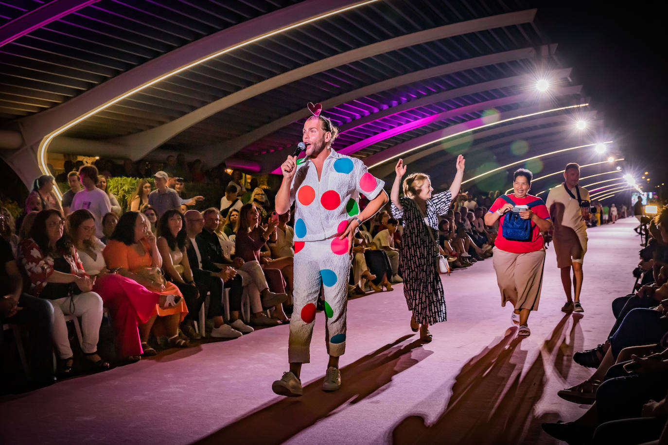 Las imágenes de la Torrevieja Weekend con Eduardo Navarrete, Agatha Ruiz de la Prada y las Nancys Rubias