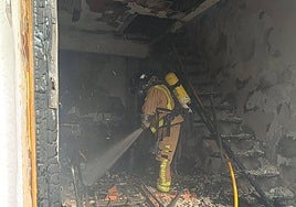 El estado de la vivienda tras el fuego.