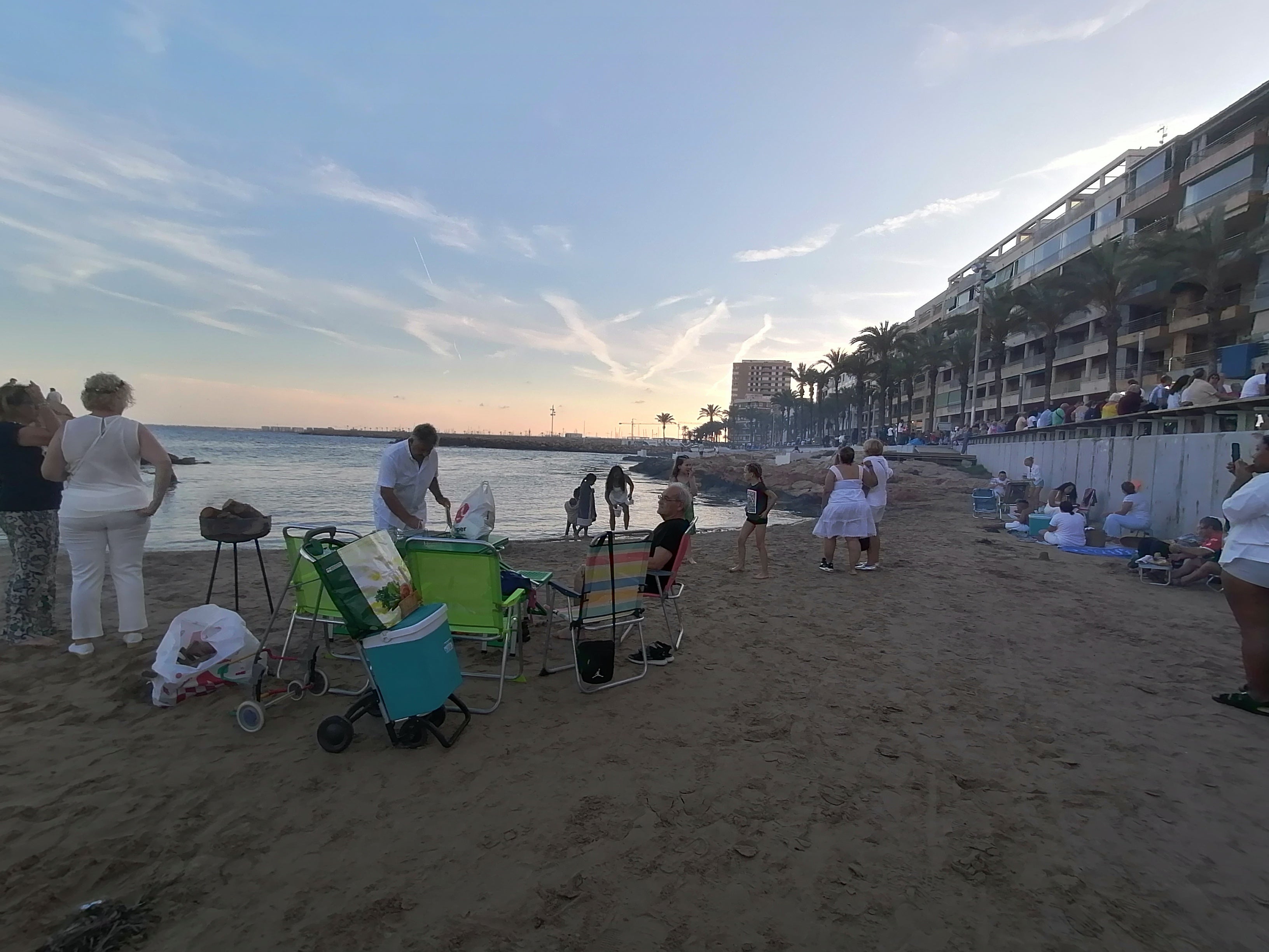 Las imágenes de las hogueras de San Juan en Torrevieja