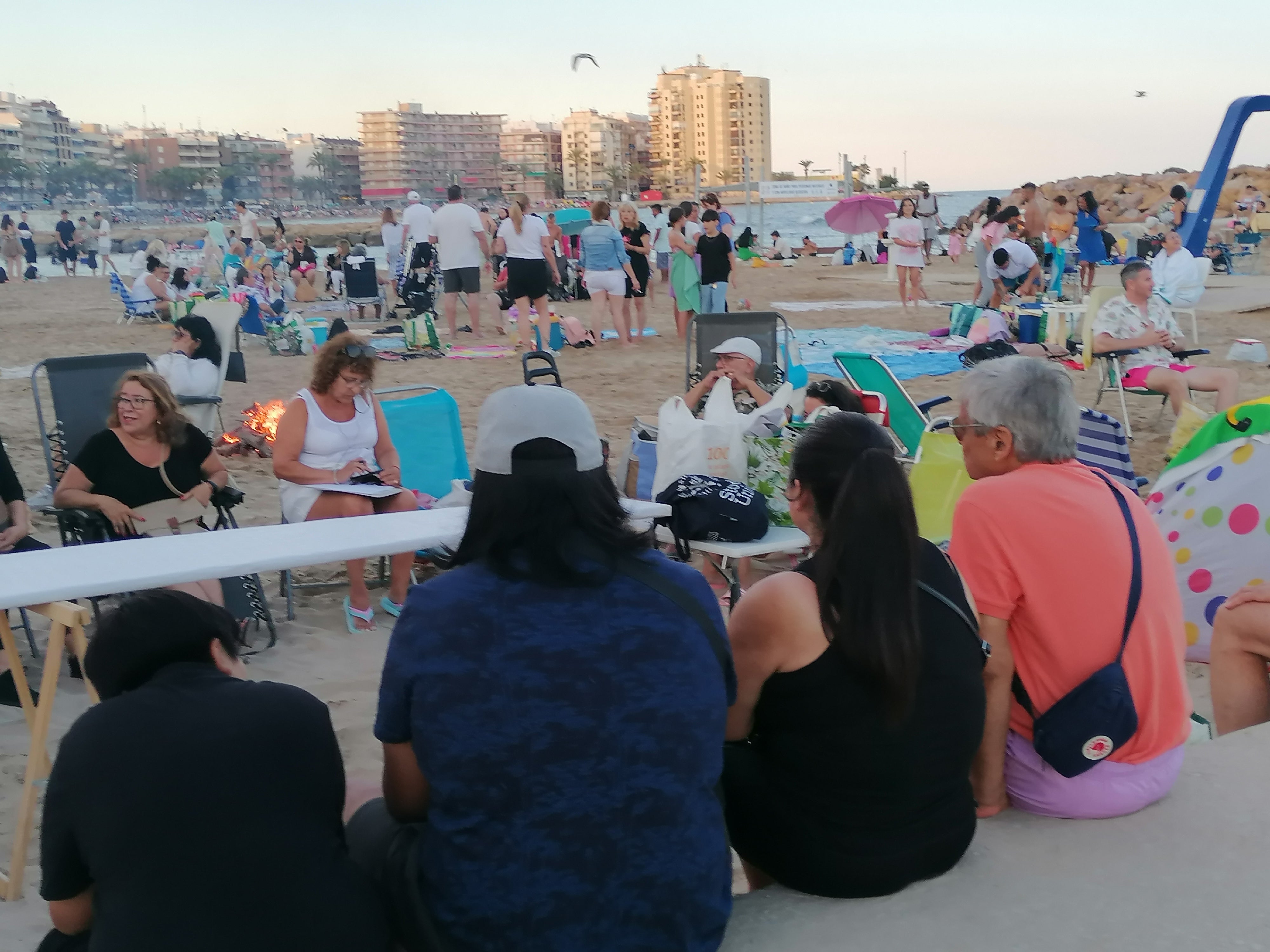 Las imágenes de las hogueras de San Juan en Torrevieja