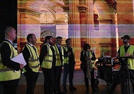 López Miras, con Luis Alberto Marín y Joaquín Gómez, ayer en las instalaciones de Dimension Studio.