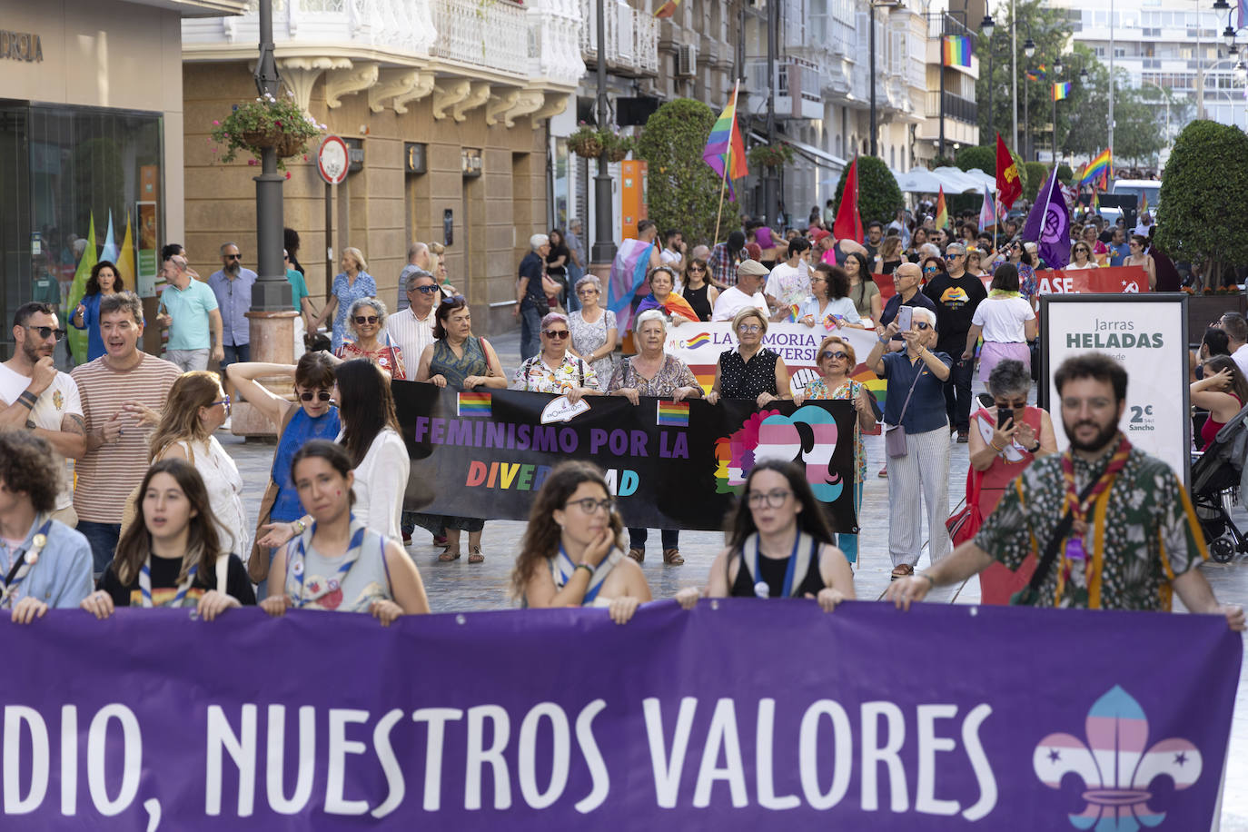 El desfile del Orgullo en Cartagena, en imágenes