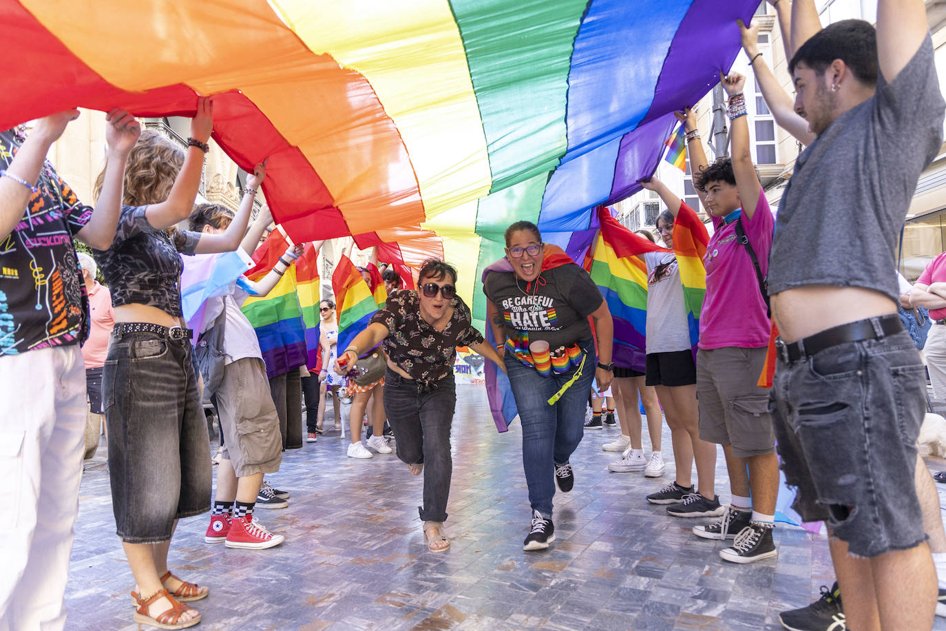 El desfile del Orgullo en Cartagena, en imágenes