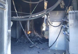 El contador eléctrico incendiado.