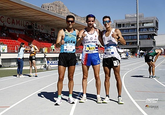 Miguel Ángel López, Álvaro Martín y Daniel Chamosa, los tres primeros clasificados.