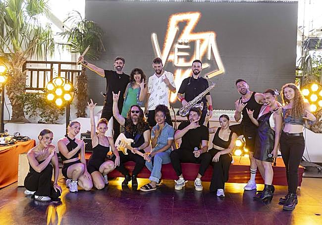 VËLA en Trips. Elenco del espectáculo.