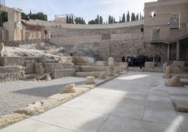 Zona del pórtico ya excavada, en una imagen de este invierno.