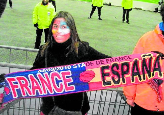 Fany Ochoa, en un partido que enfrentó a Francia y España disputado en el año 2010 en el estadio de Saint Denis.