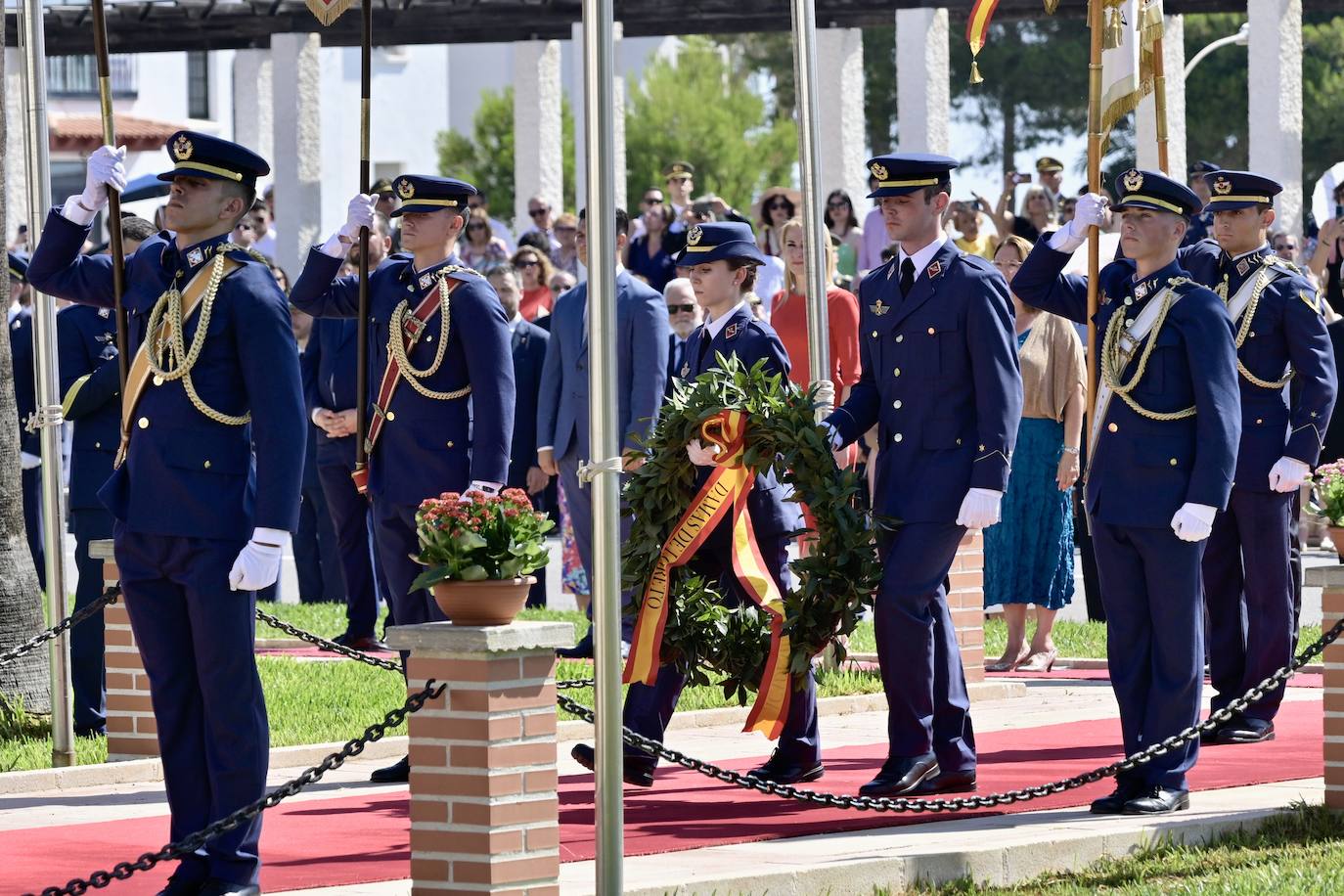 La entrega de Reales Despachos a los nuevos tenientes del Ejército del Aire