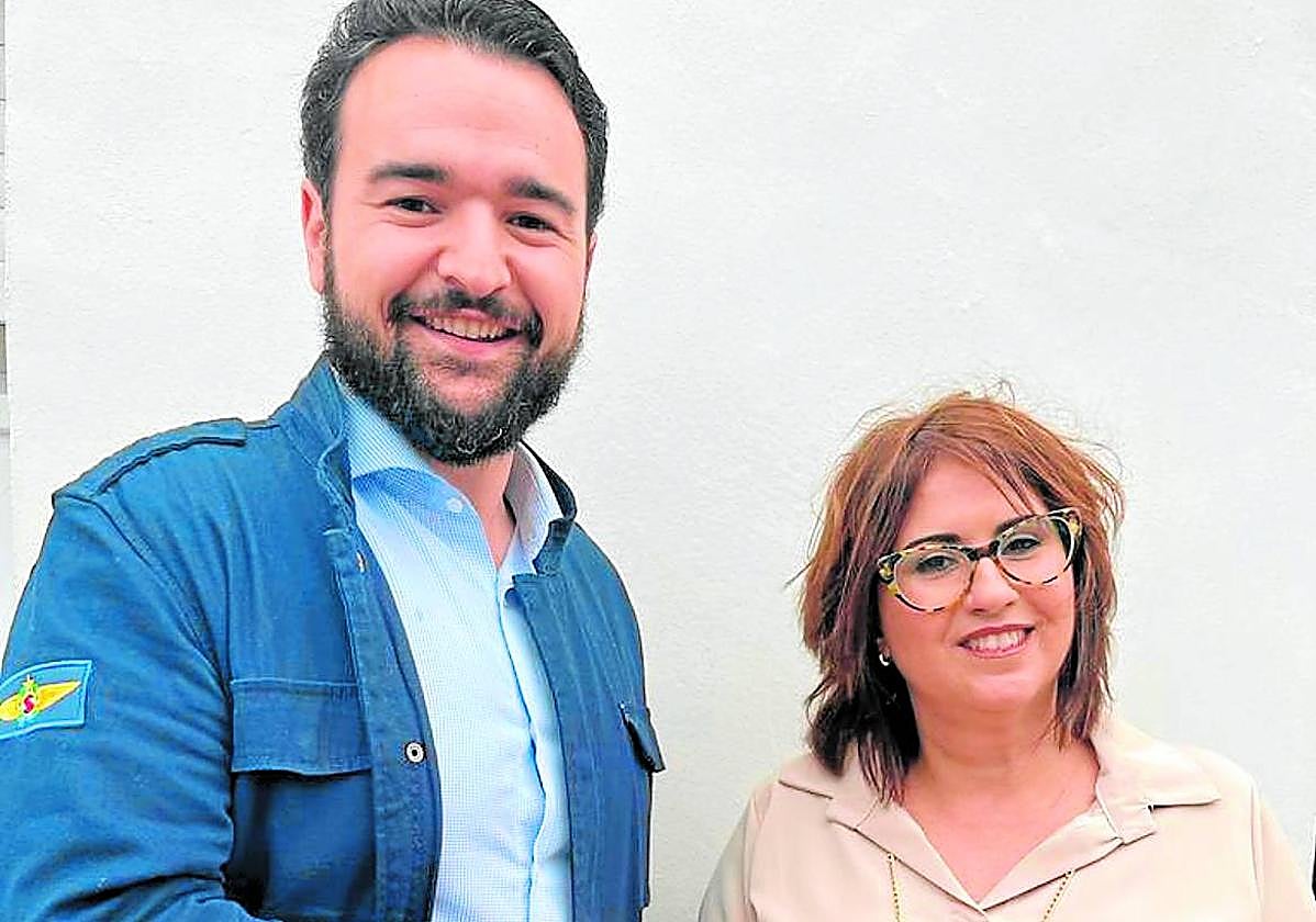 Joaquín Zapata (PP) e Isabel Egea (Vox), de La Unión.