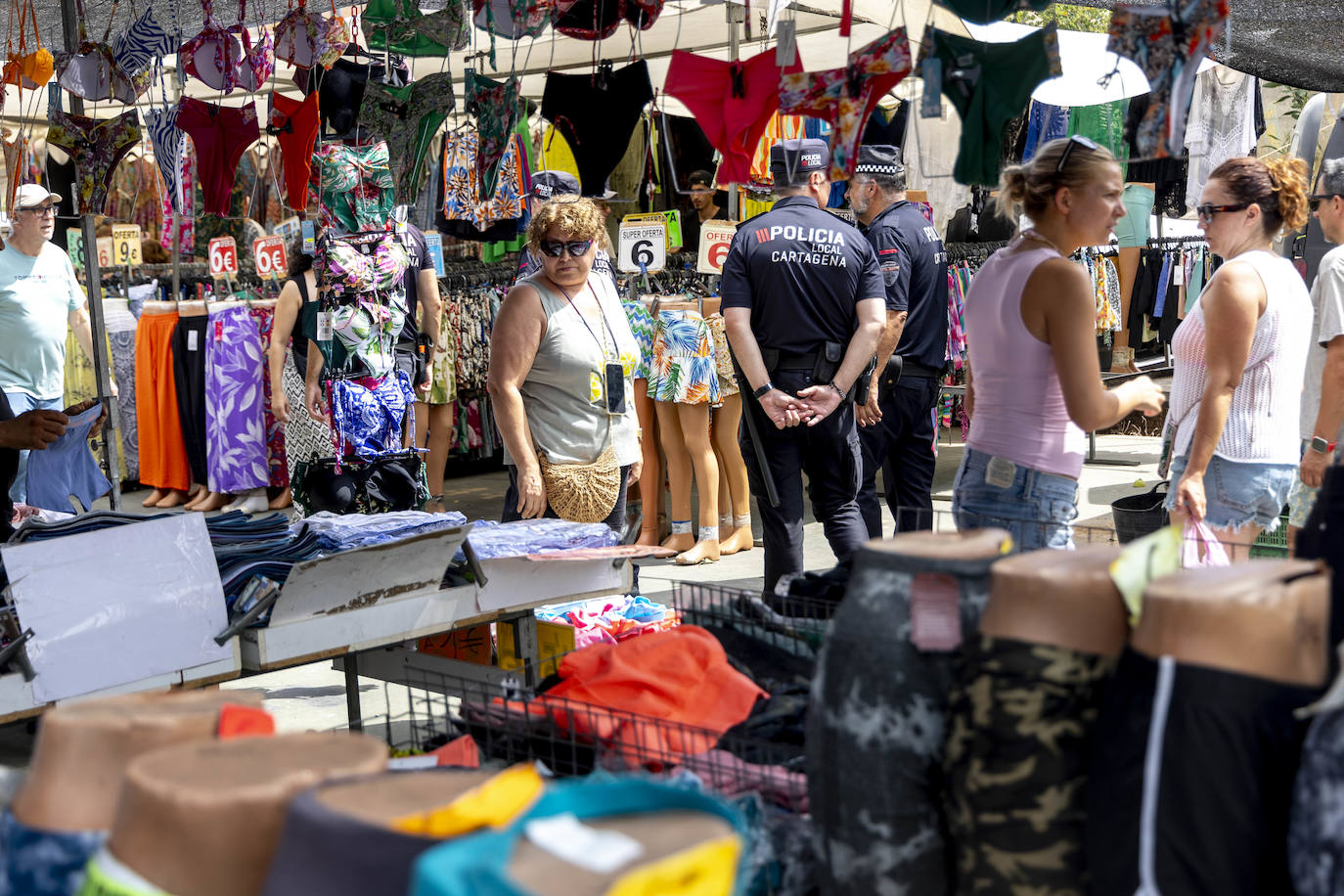 Las imágenes del mercado de Cabo de Palos