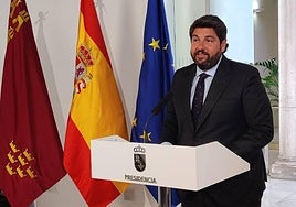 Fernando López Miras, este lunes, durante su comparecencia.