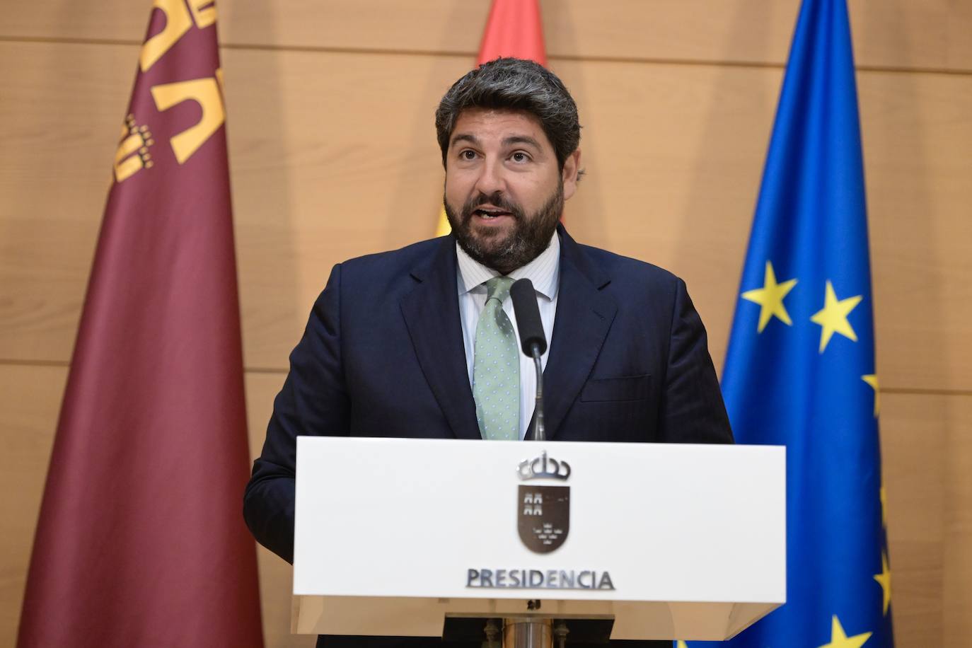 Toma de posesión de los nuevos consejeros del gobierno regional, en imágenes