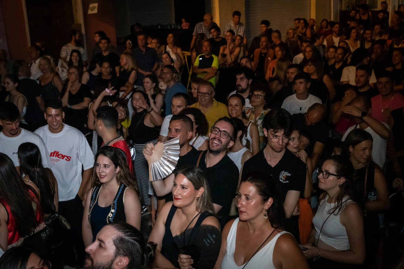 Las imágenes de la Exposición de la Gloriosa Enseña del Oriol en Orihuela