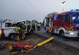Estado de la furgoneta tras el siniestro.