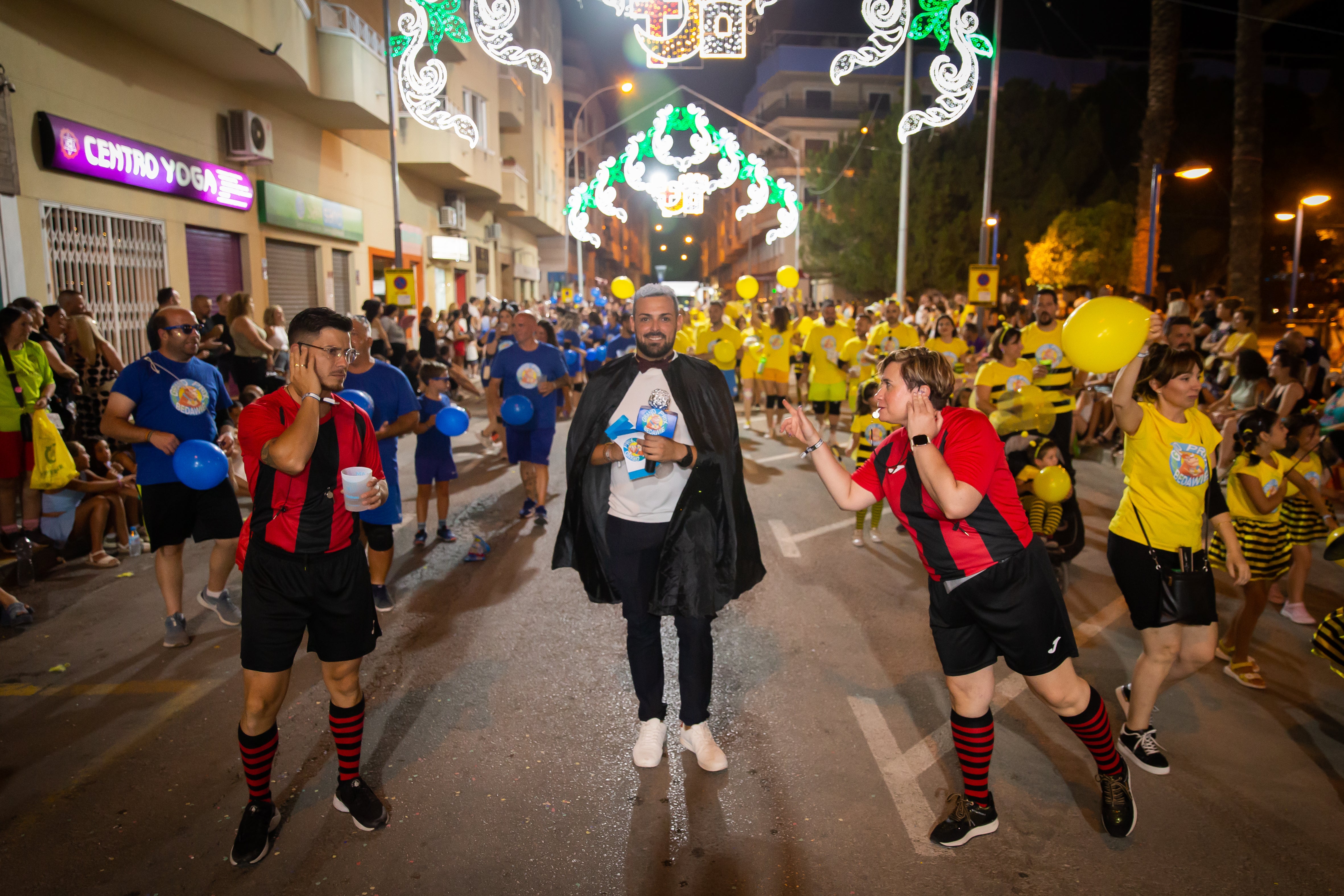 Las imágenes de la retreta festera de Orihuela