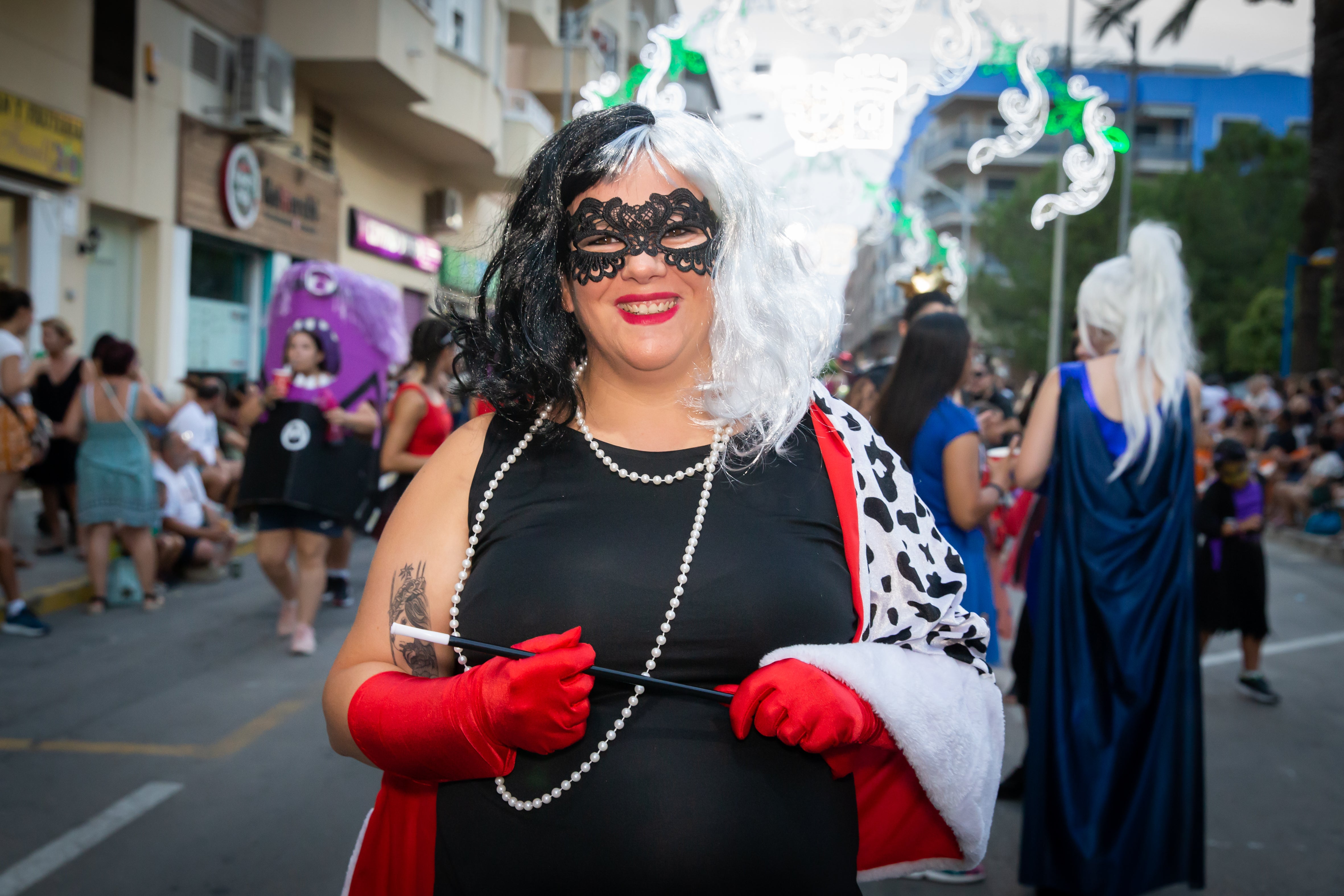 Las imágenes de la retreta festera de Orihuela