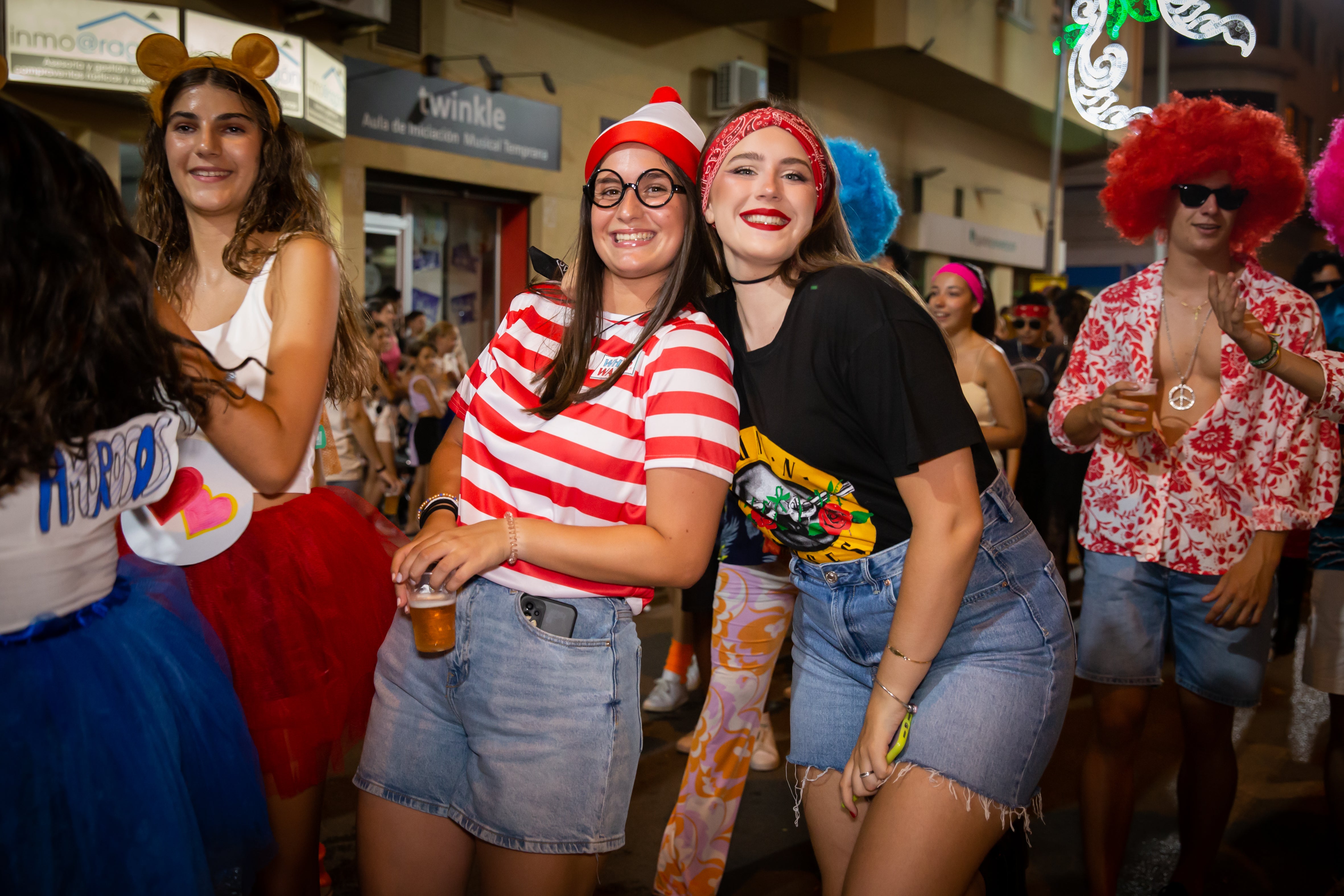 Las imágenes de la retreta festera de Orihuela