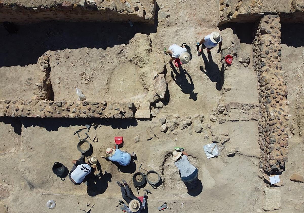 Labores de excavación en Las Paleras.