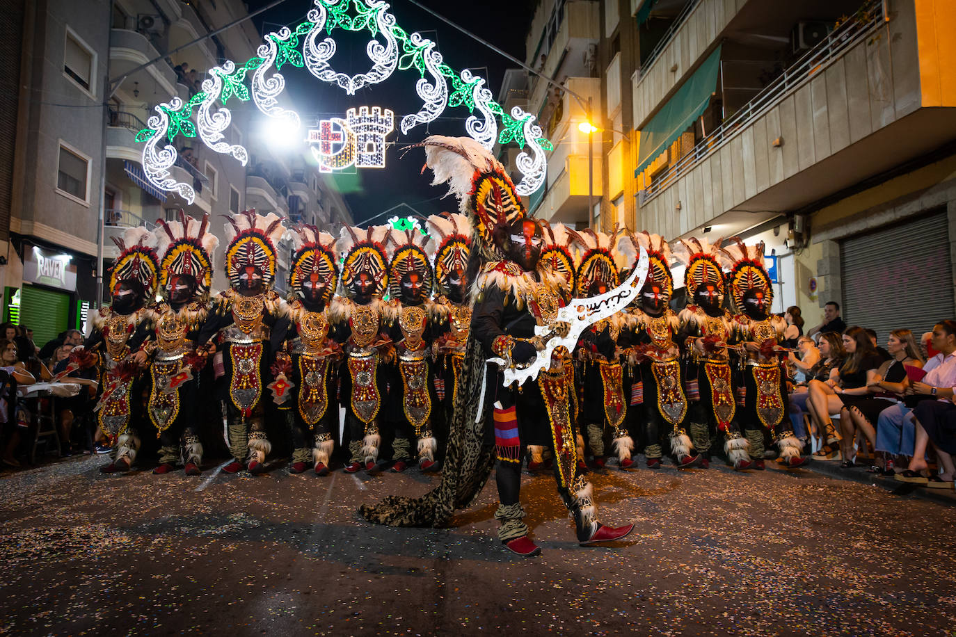 Desfile moro de las fiestas de Orihuela 2024, en imágenes