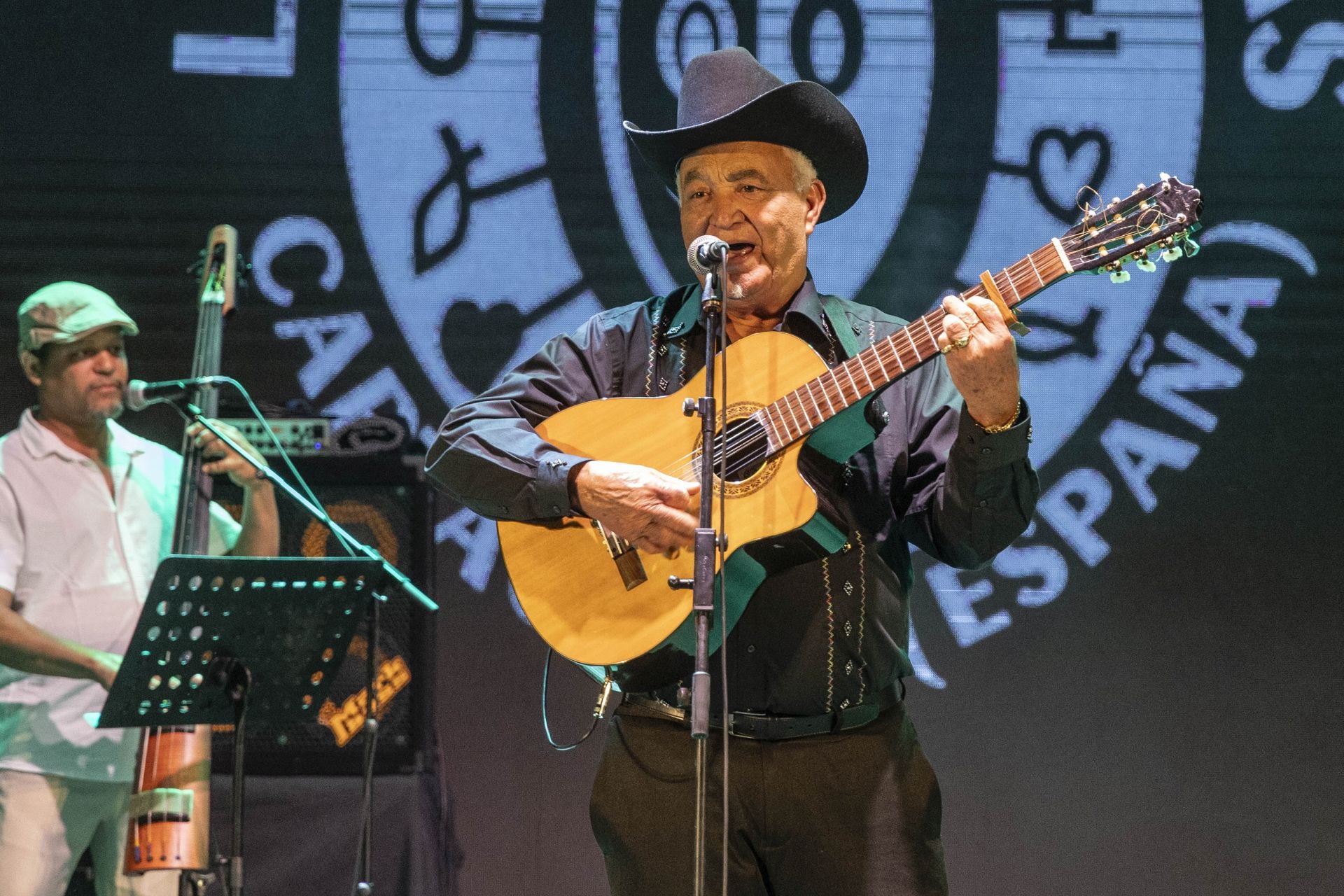 Los conciertos de Ana Lua Caiano, El Caribefunk, Ballakè Sissoko y Eliades Ochoa, en imágenes