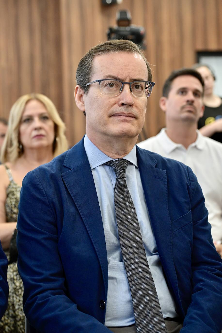 Interior homenajea a cuatro bomberos del SEIS por sus trabajos en la extinción de incendios, en imágenes