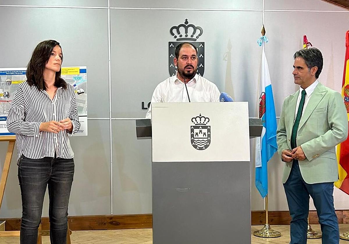 El alcalde de Los Alcázares, Mario Cervera, durante la presentación de la última fase del proyecto.