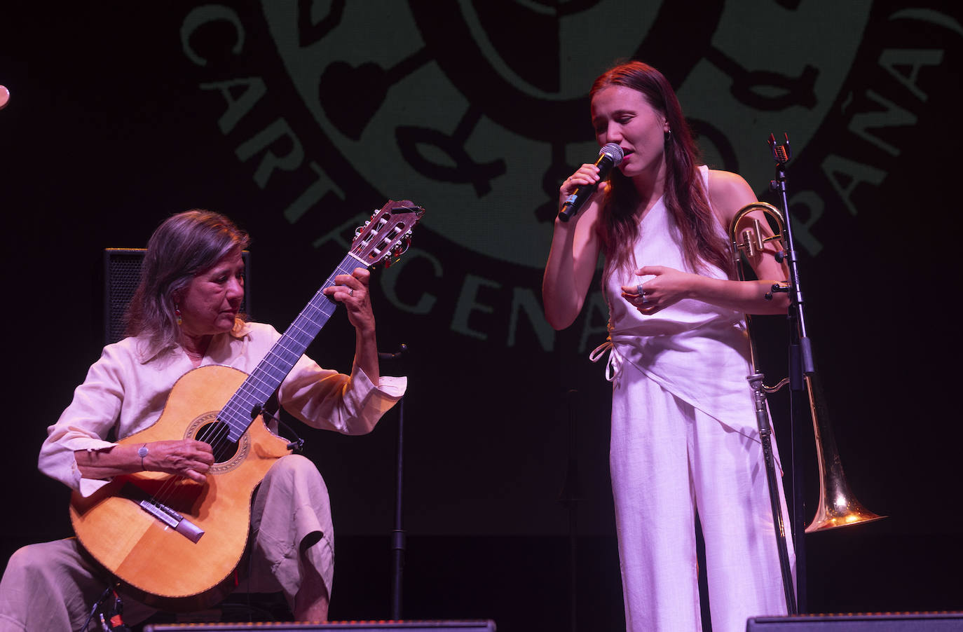 Los conciertos de Mavica, Papaconstantino, Rita Payés María José Llergo y Gaye Su Akyols, en imágenes