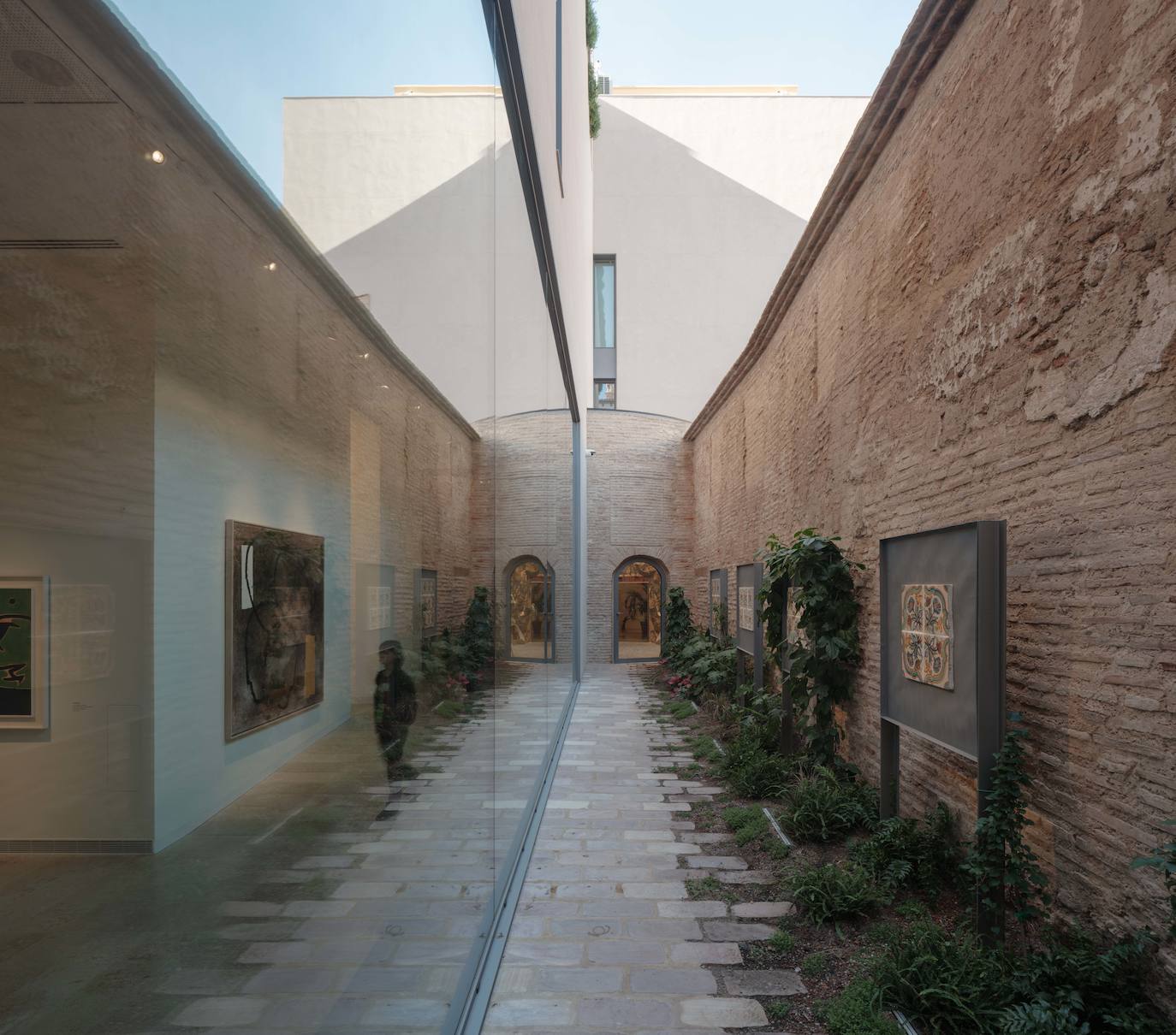 El Centro de Arte Hortensia Herrera de Valencia, en imágnes