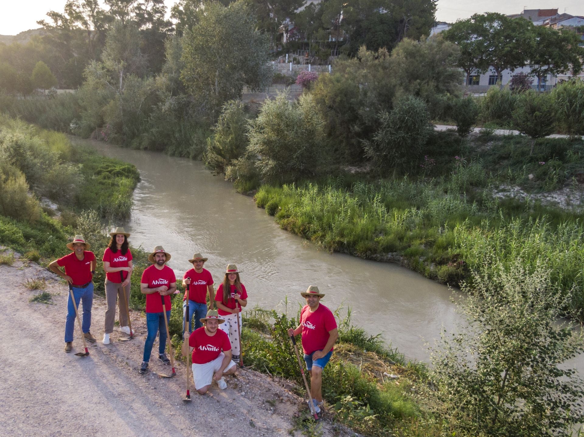 Recuperación de árboles y arbustos de ribera a lo largo del río Segura, en imágenes