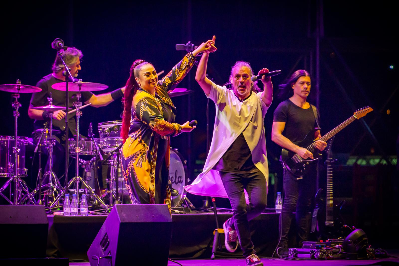 El Brilla Torrevieja pone el parque Antonio Soria a bailar al ritmo de la tecno-rumba